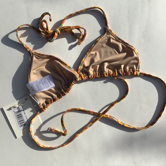 The Tiny Big Sister Flowers Bikini Top - Picture 4 of 7